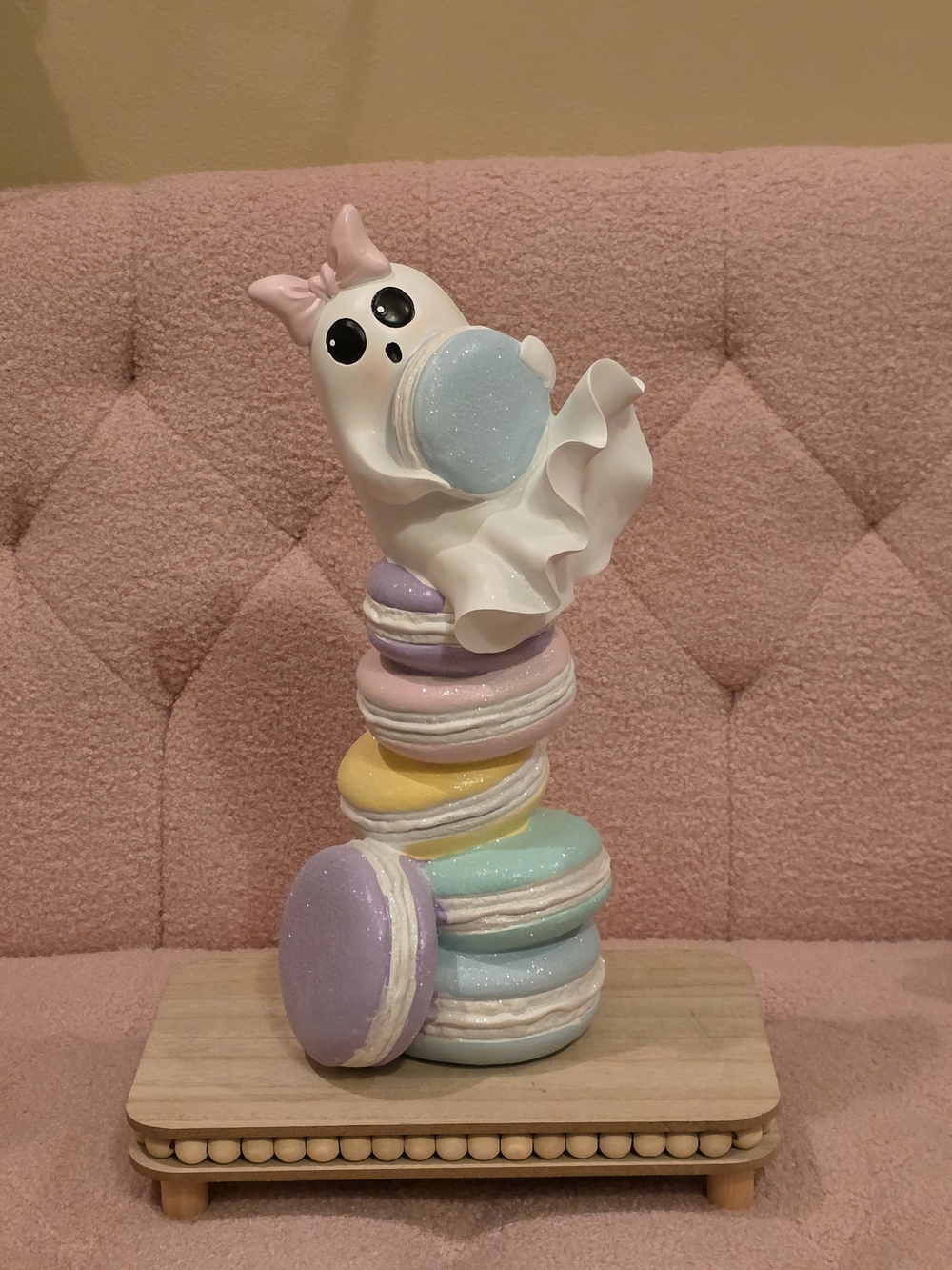 Pastel Ghost Macaron Stack Decorative Figurine - Pink